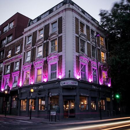 London K W Hotel Kültér fotó